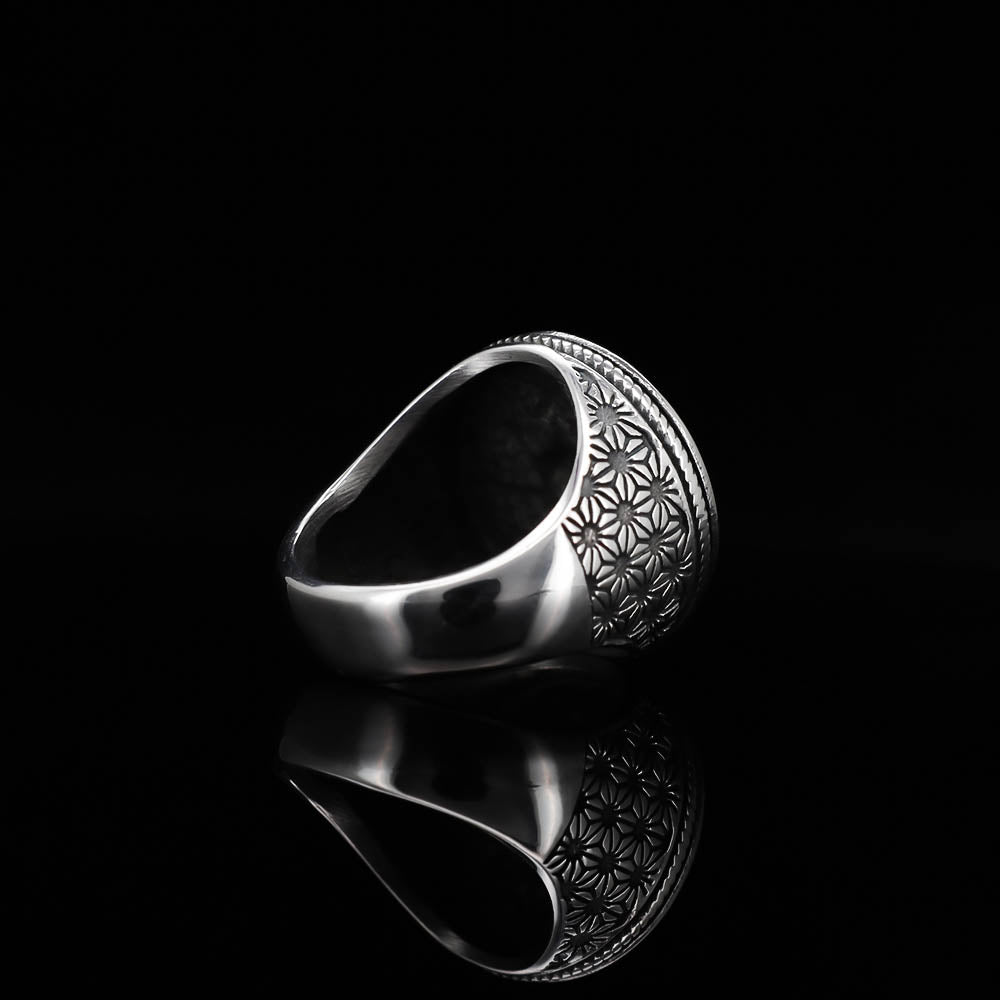 Vegvisir Skull Signet Ring - Stainless Steel