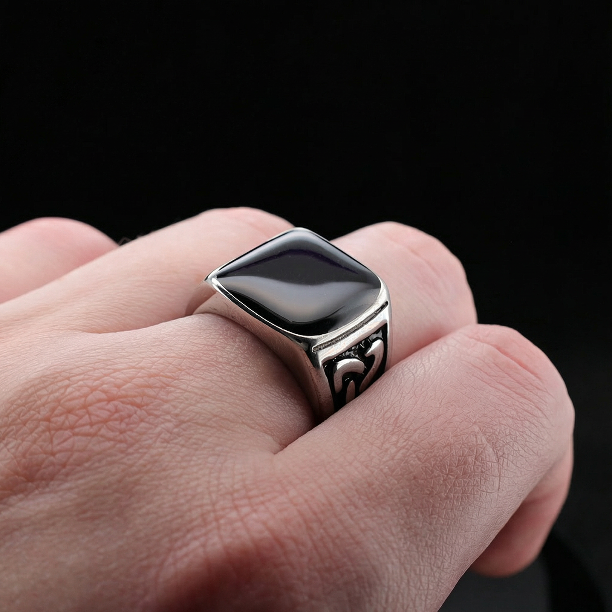 Black Celtic Knot Ring - Stainless Steel