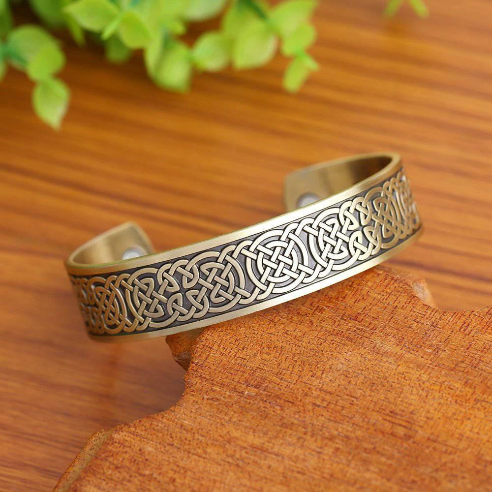 Antique Celtic Bangle - Luck Knot - Norsegarde