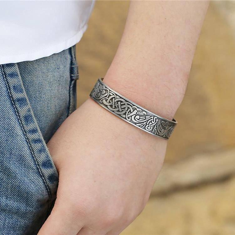 Antique Celtic Bangle - Ravens - Norsegarde