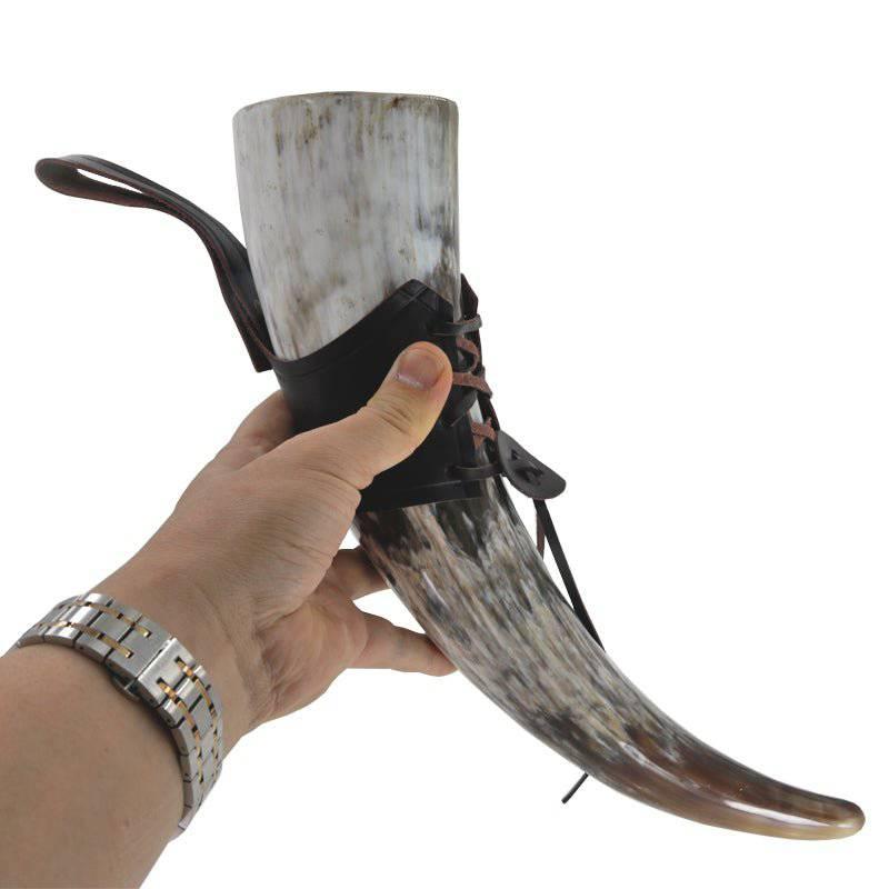Drinking Horn with Accessories - Norsegarde