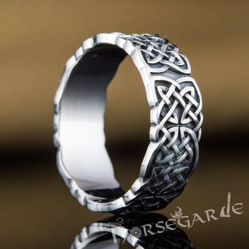 Handcrafted Celtic Knot Band - Sterling Silver - Norsegarde