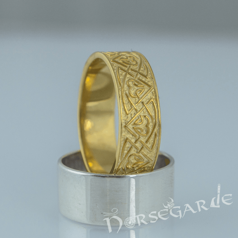 Handcrafted Celtic Ornamental Band - Gold - Norsegarde