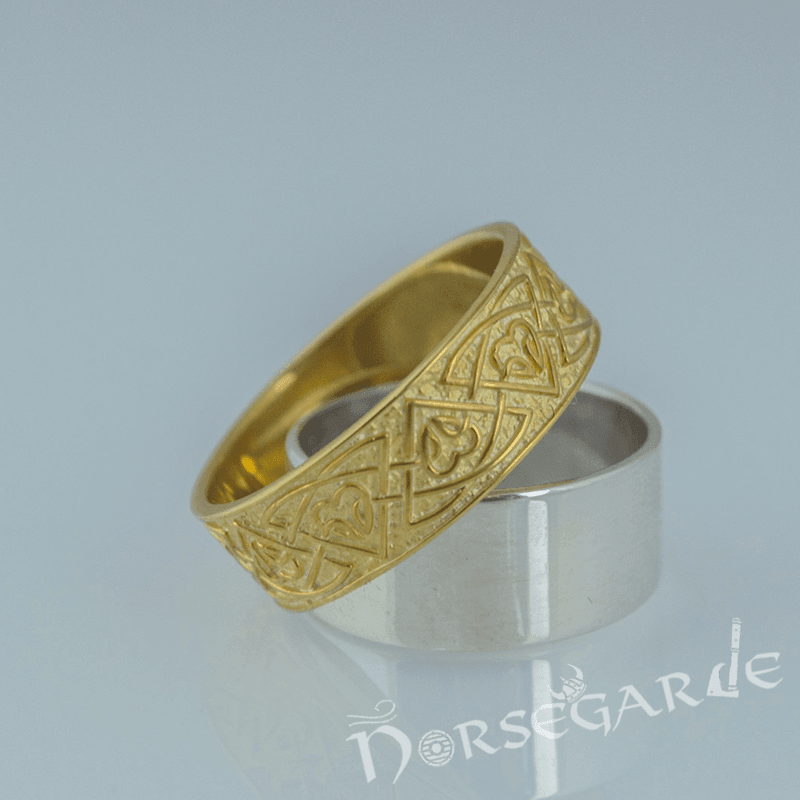 Handcrafted Celtic Ornamental Band - Gold - Norsegarde