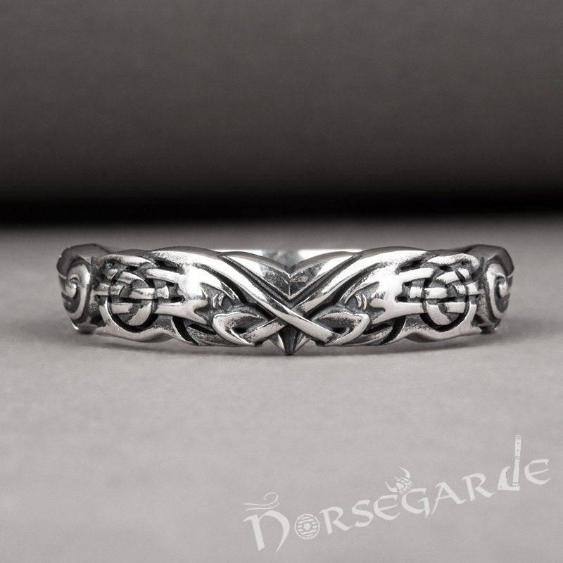 Handcrafted Clashed Ravens Band - Sterling Silver - Norsegarde