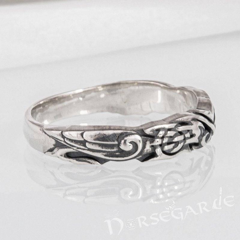 Handcrafted Clashed Ravens Band - Sterling Silver - Norsegarde