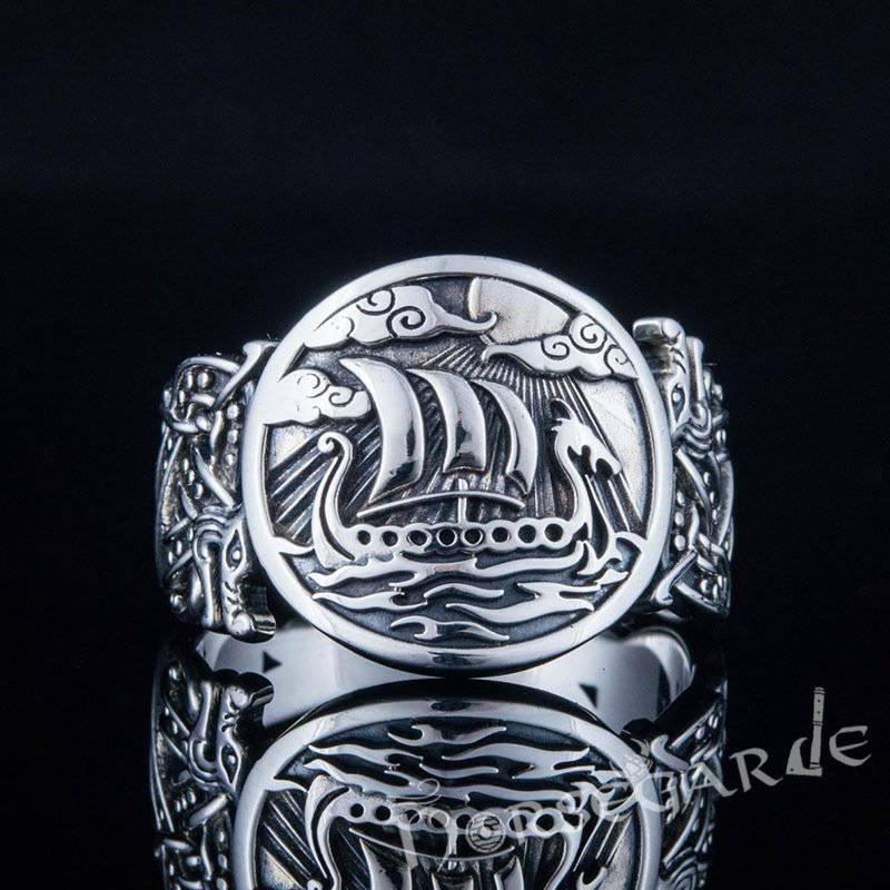 Handcrafted Drakkar Jellinge Style Ring - Sterling Silver - Norsegarde