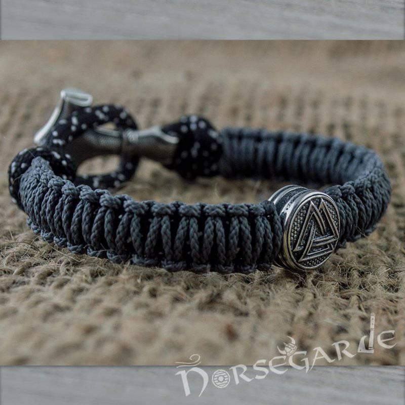 Handcrafted Dusky Paracord Bracelet with Mjölnir and Rune - Sterling Silver - Norsegarde