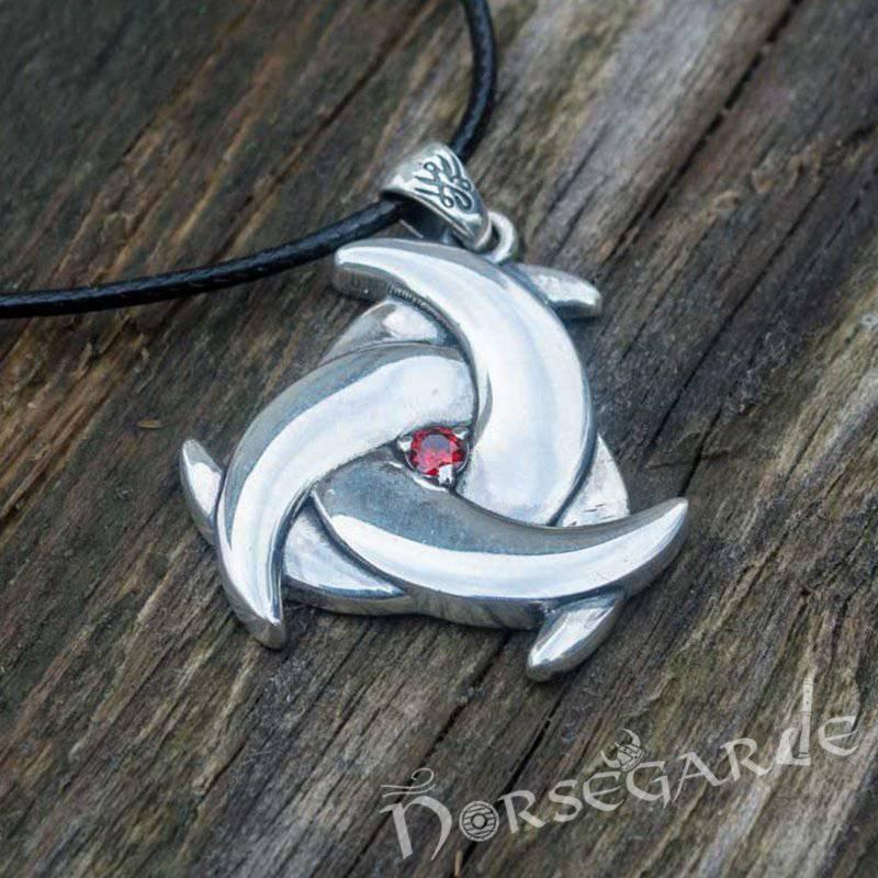 Handcrafted Horn Triskelion Gemmed Pendant - Sterling Silver - Norsegarde