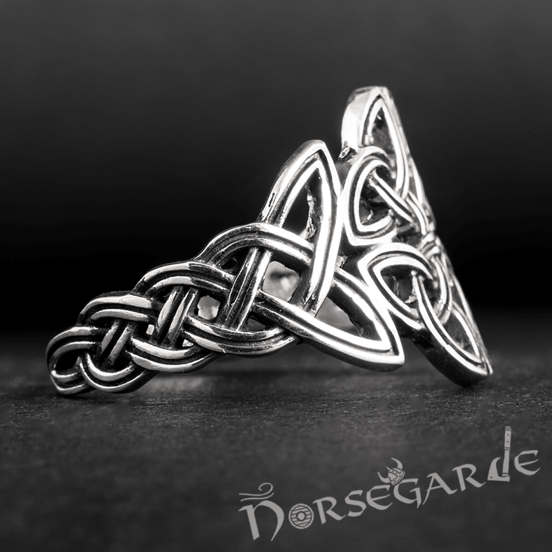 Handcrafted Large Celtic Knot Ring - Sterling Silver - Norsegarde