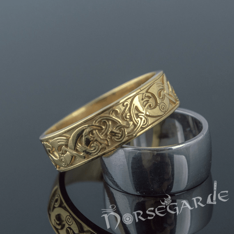 Handcrafted Late Urnes Ornamental Band - Gold - Norsegarde