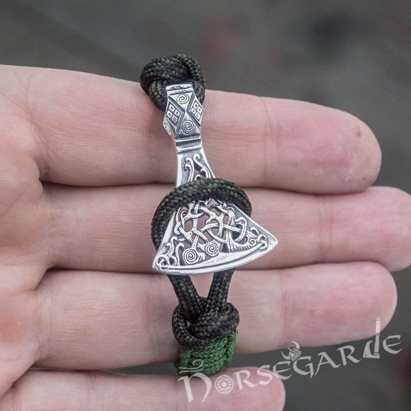 Handcrafted Meadow Paracord Bracelet with Axe Head and Rune - Sterling Silver - Norsegarde