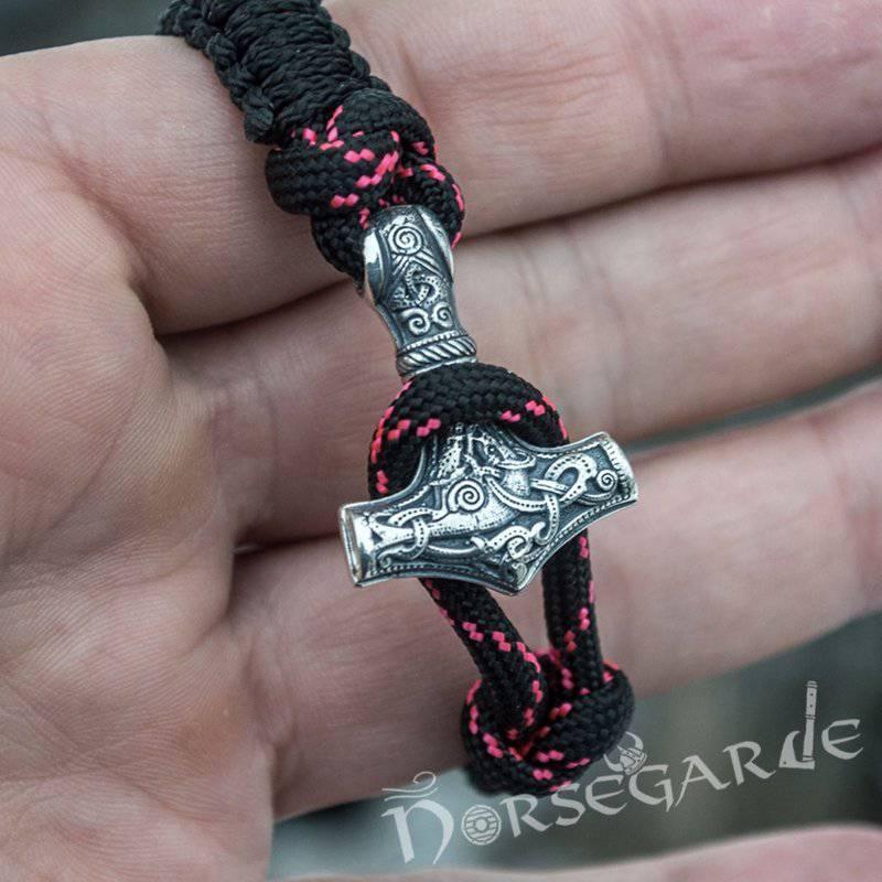 Handcrafted Night Paracord Bracelet with Mjölnir and Rune - Sterling Silver - Norsegarde