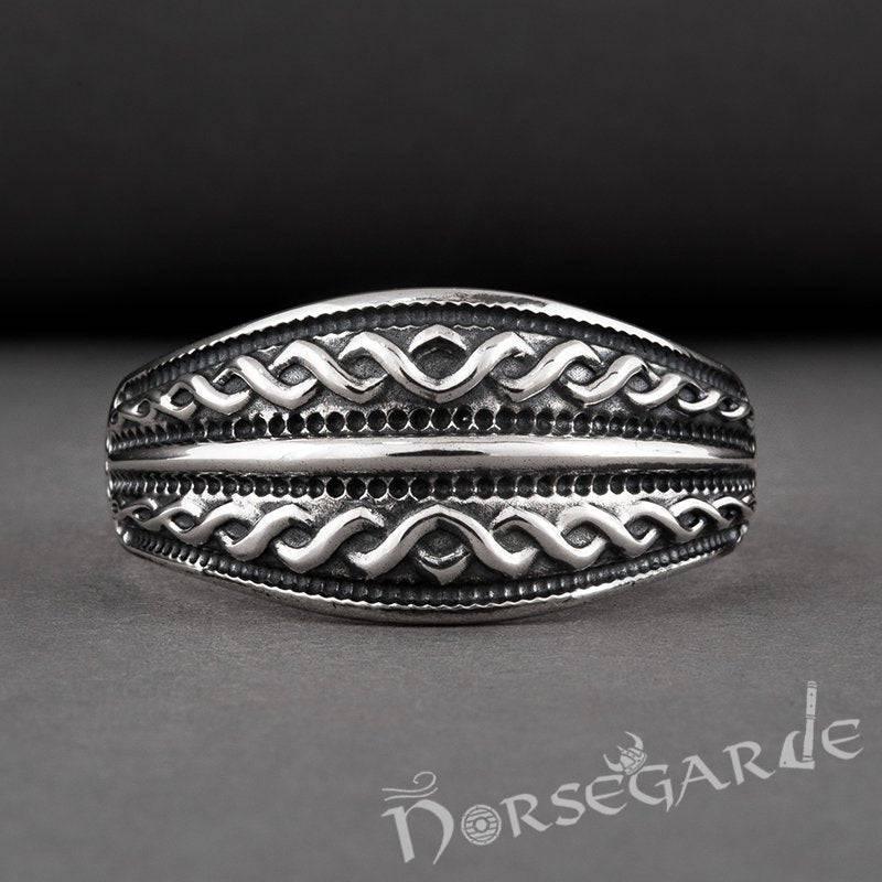 Handcrafted Norse Decoration Pattern Ring - Sterling Silver - Norsegarde