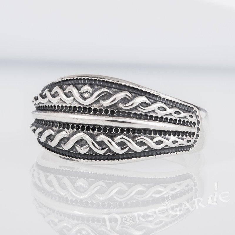 Handcrafted Norse Decoration Pattern Ring - Sterling Silver - Norsegarde
