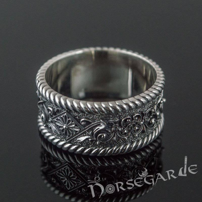 Handcrafted Norse Floral Ornament Band - Sterling Silver - Norsegarde