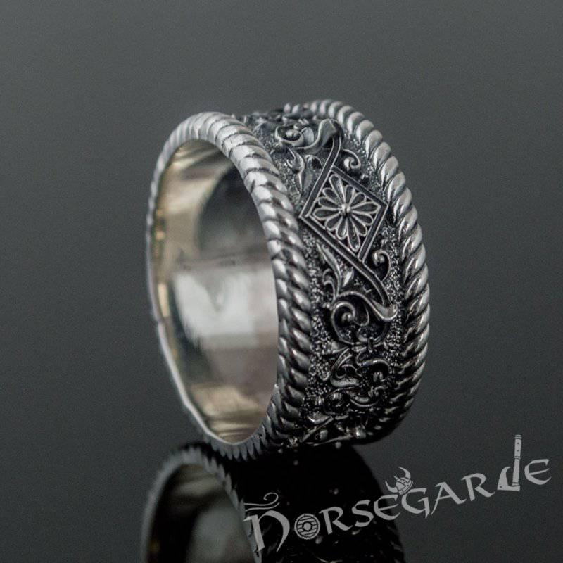 Handcrafted Norse Floral Ornament Band - Sterling Silver - Norsegarde