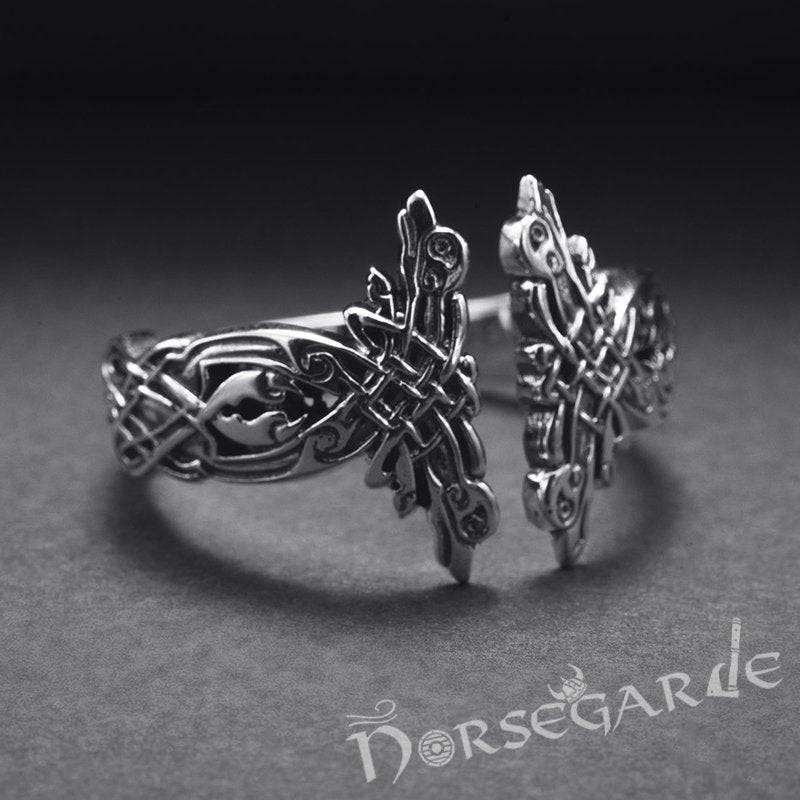 Handcrafted Perched Ravens Band - Sterling Silver - Norsegarde