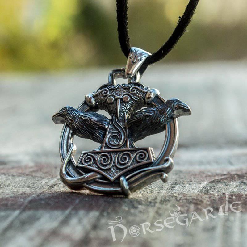 Handcrafted Perched Ravens Scania Mjölnir - Sterling Silver - Norsegarde
