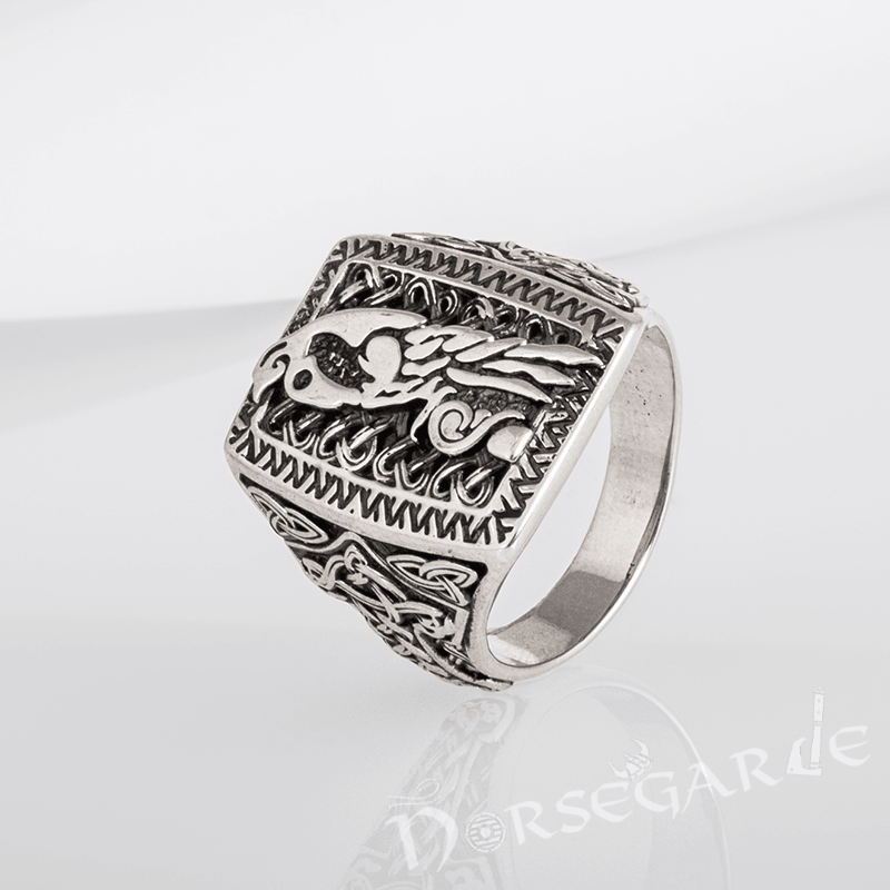 Handcrafted Raven's Foresight Signet Ring - Sterling Silver - Norsegarde