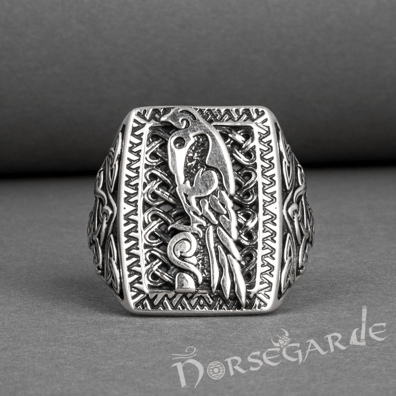 Handcrafted Raven's Foresight Signet Ring - Sterling Silver - Norsegarde