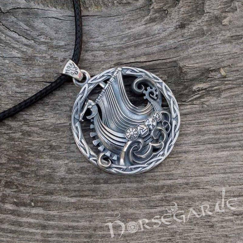 Handcrafted Sailing Drakkar Pendant - Sterling Silver - Norsegarde