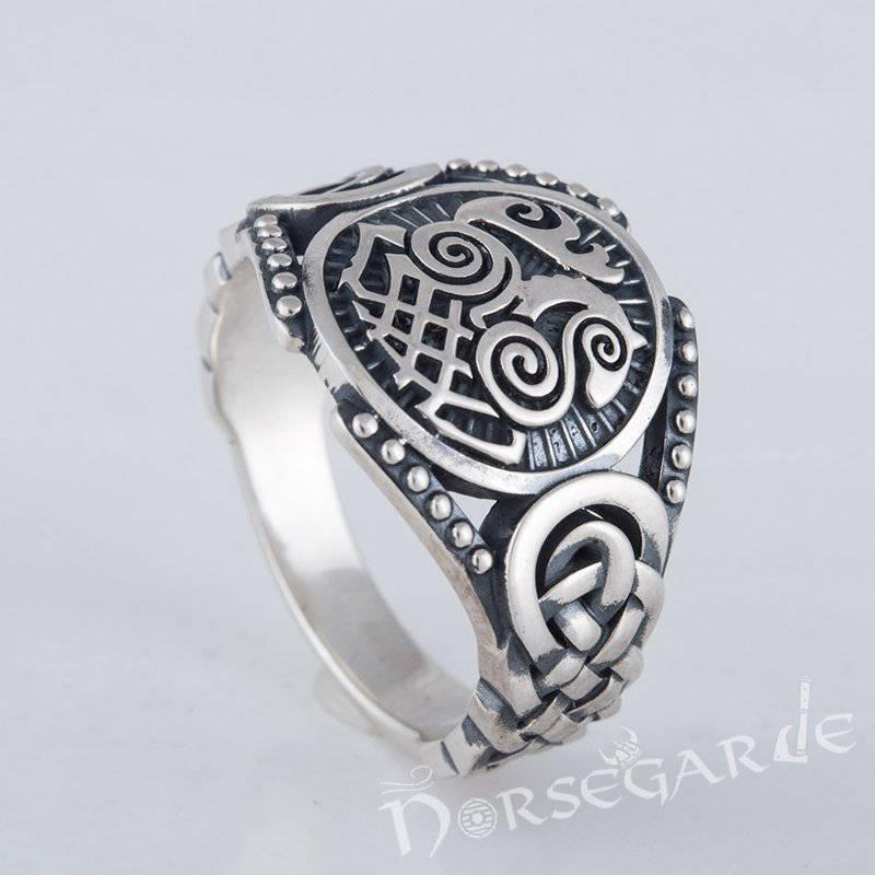 Handcrafted Sleipnir Braid Ornament Ring - Sterling Silver - Norsegarde
