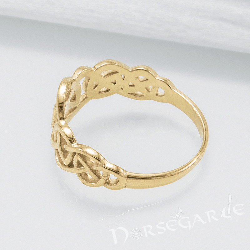 Handcrafted Small Celtic Knot Ring - Gold - Norsegarde