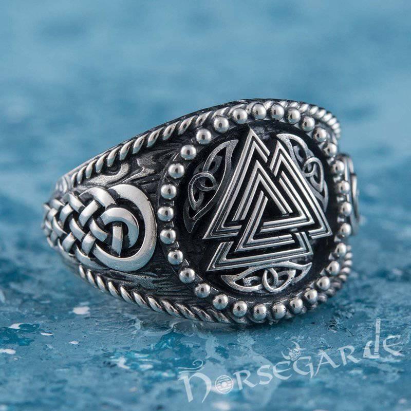 Handcrafted Valknut Braid Ornament Signet Ring - Sterling Silver - Norsegarde