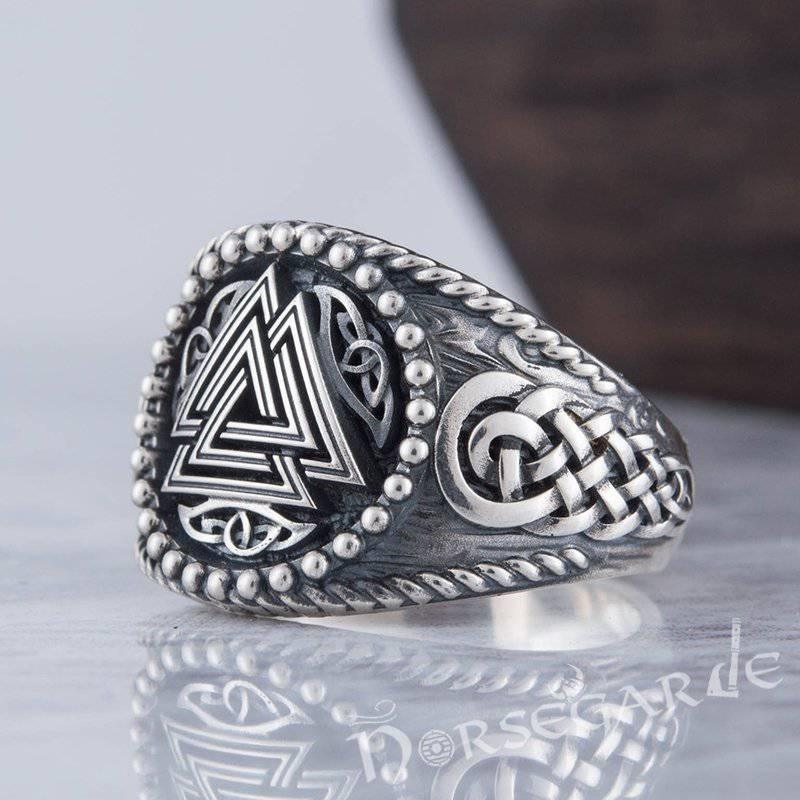 Handcrafted Valknut Braid Ornament Signet Ring - Sterling Silver - Norsegarde