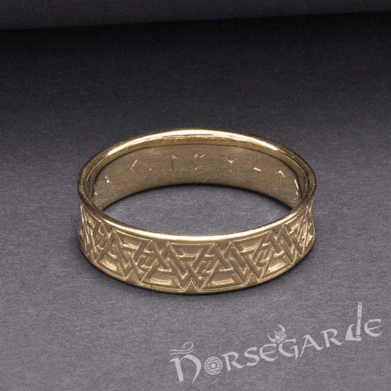 Handcrafted Valknut Pattern Band - Gold - Norsegarde