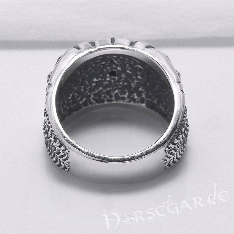 Handcrafted Vegvisir and Wolves Gemmed Ring - Sterling Silver - Norsegarde