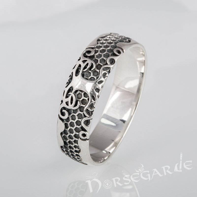 Handcrafted Yggdrasil Patterned Band - Sterling Silver - Norsegarde