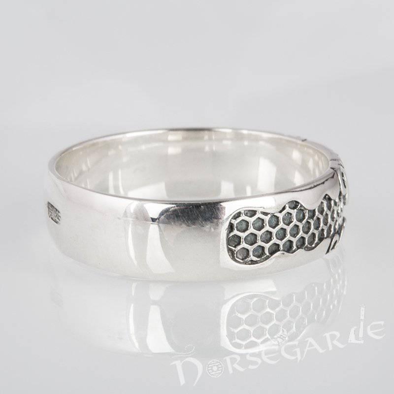 Handcrafted Yggdrasil Patterned Band - Sterling Silver - Norsegarde