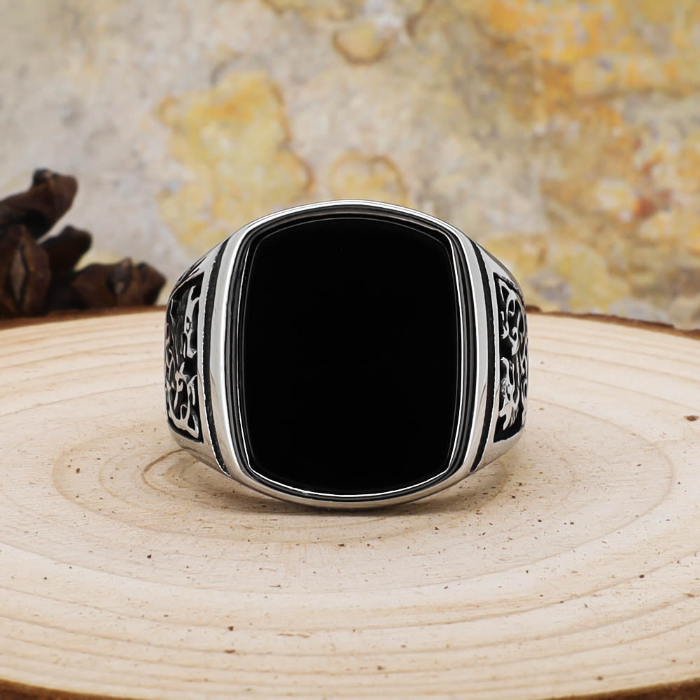 Fenrir Unbound Signet Ring - Stainless Steel & Natural Agate