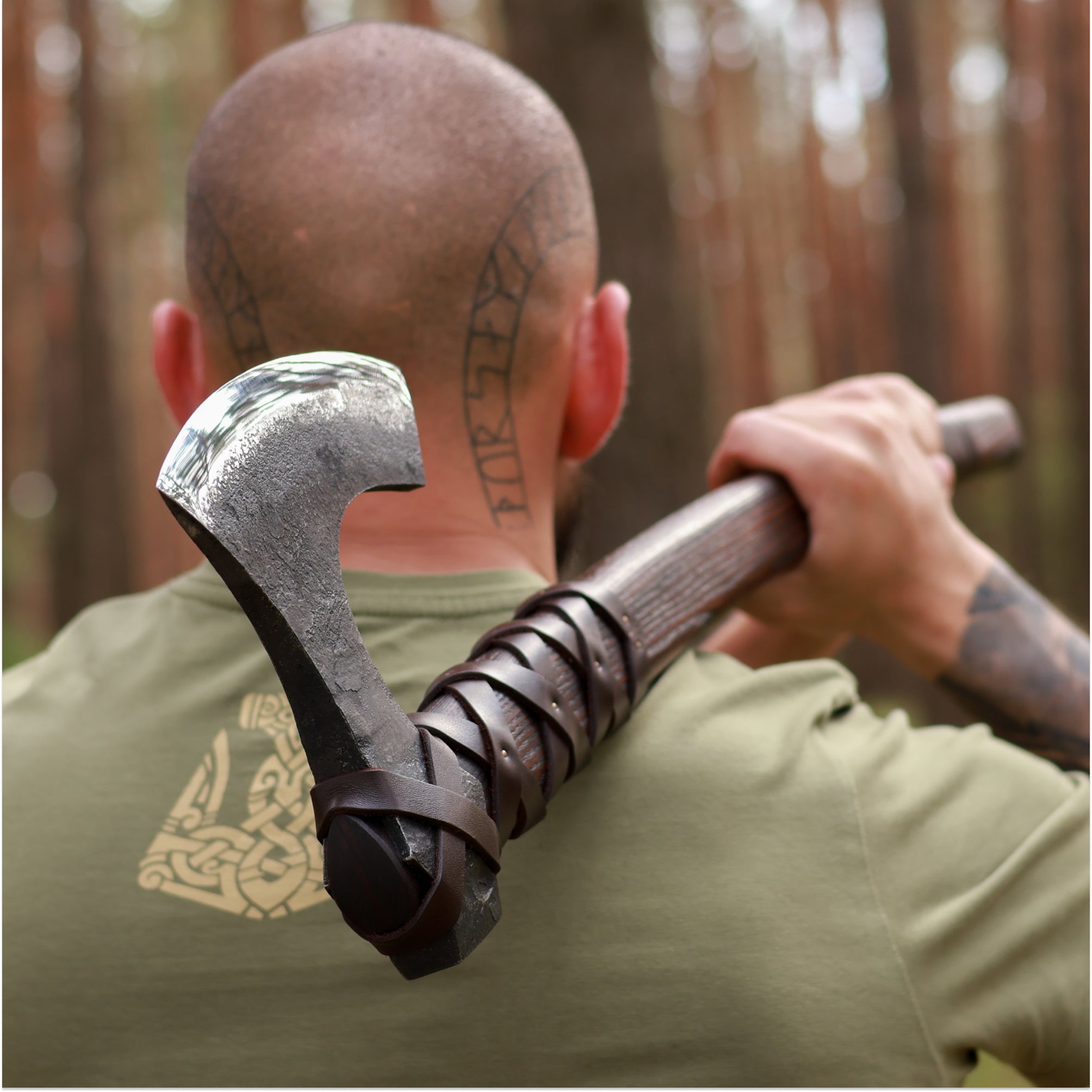 Handforged Viking Axe 'Ragnar'