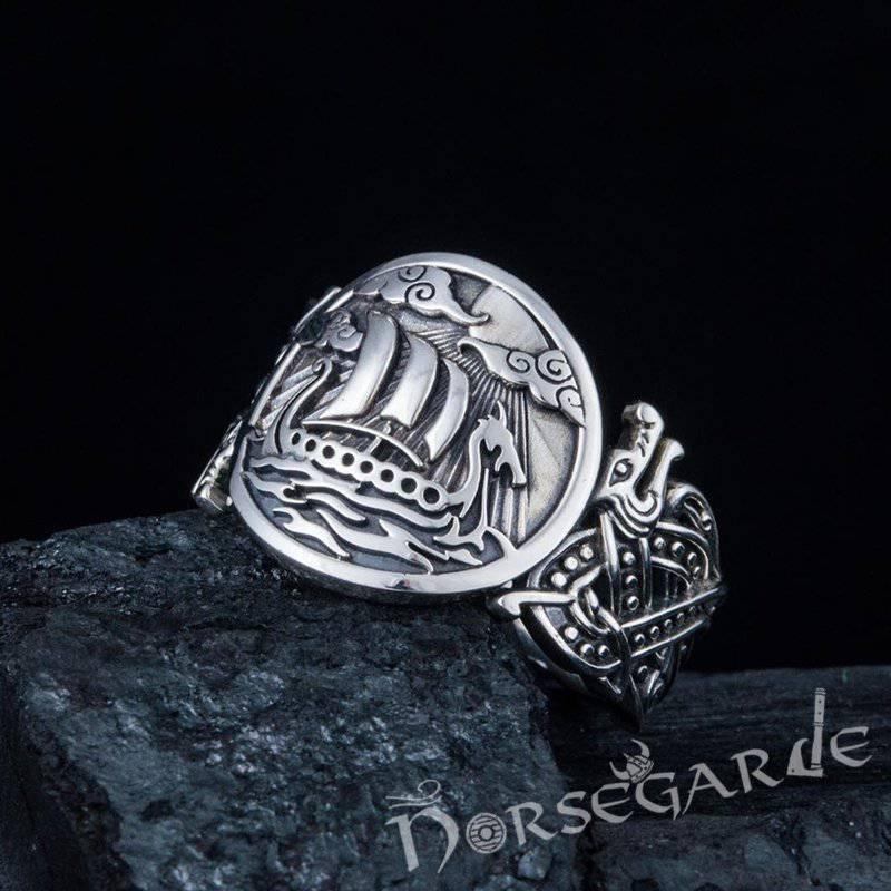 Handcrafted Drakkar Jellinge Style Ring - Sterling Silver - Norsegarde
