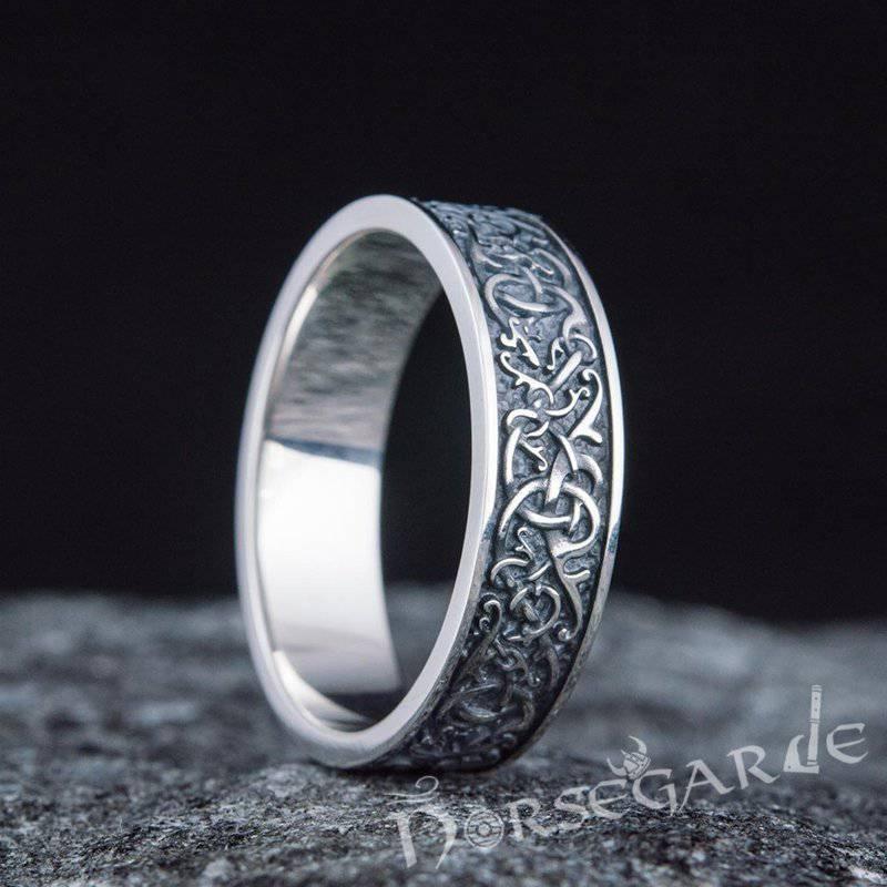 Handcrafted Mammen Ornamental Band - Sterling Silver - Norsegarde