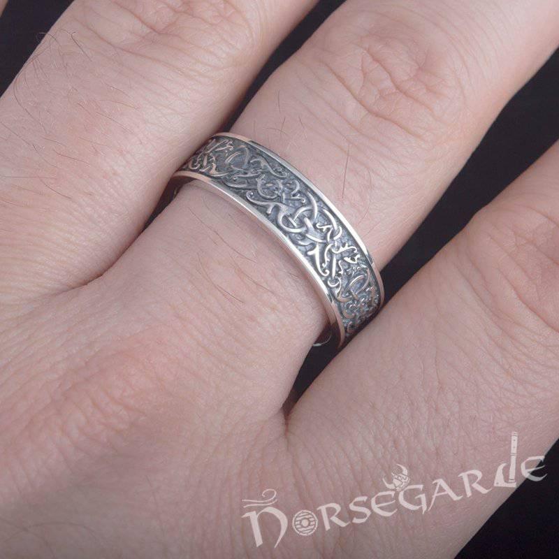 Handcrafted Mammen Ornamental Band - Sterling Silver - Norsegarde