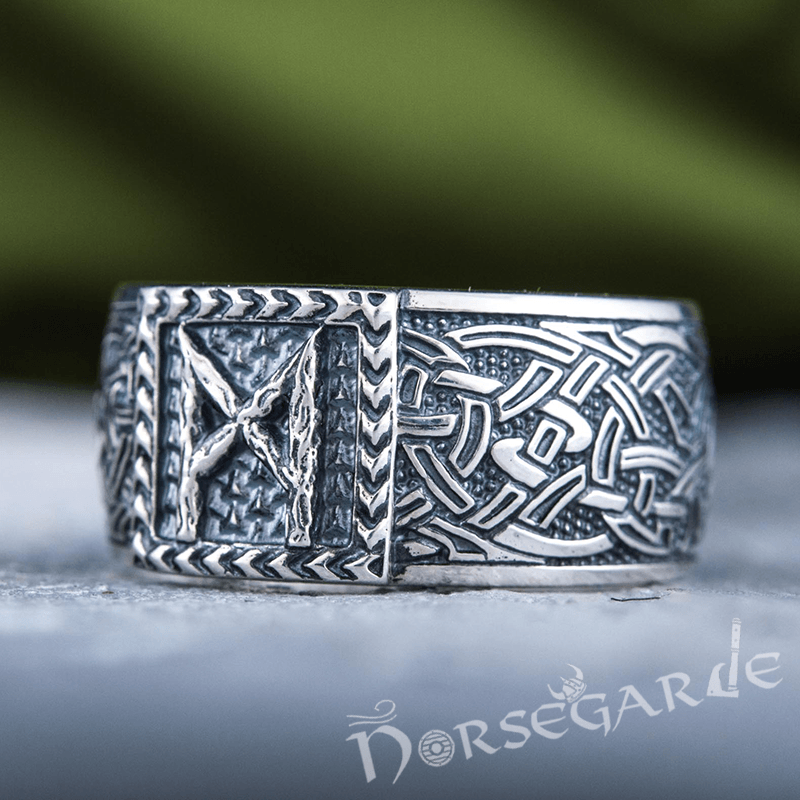 Handcrafted Mannaz Rune Borre Ornament Band - Sterling Silver - Norsegarde