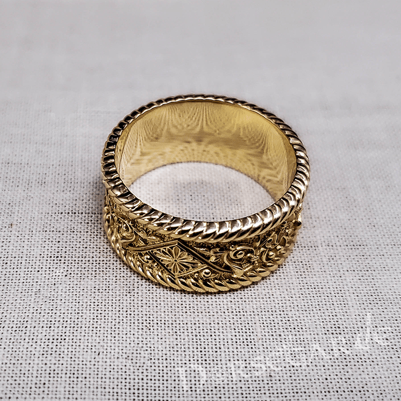 Handcrafted Norse Floral Ornament Band - Gold - Norsegarde