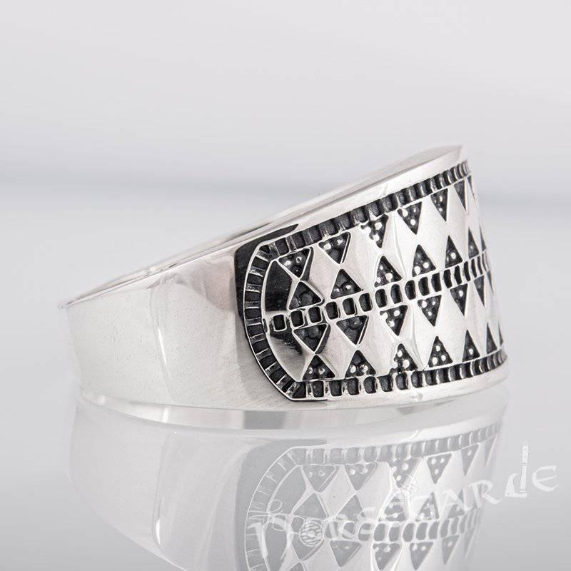 Handcrafted Norse Money Pattern Ring - Sterling Silver - Norsegarde