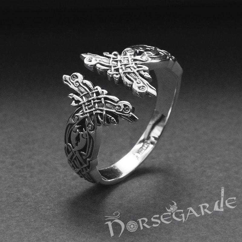 Handcrafted Perched Ravens Band - Sterling Silver - Norsegarde