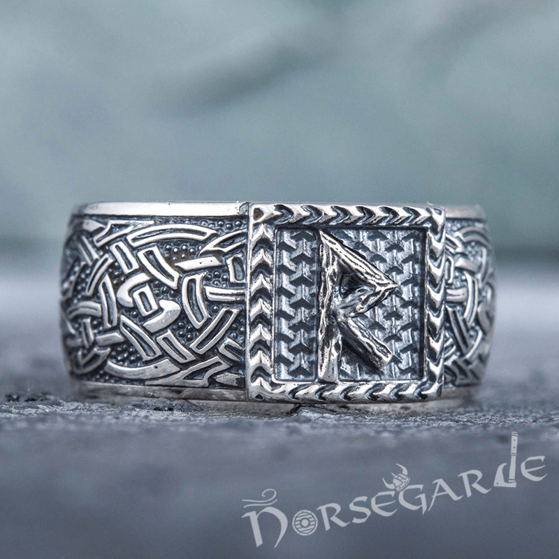 Handcrafted Raido Rune Borre Ornament Band - Sterling Silver - Norsegarde