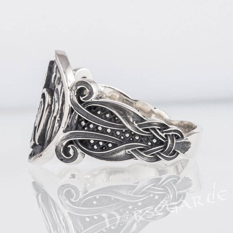 Handcrafted Raven Floral Ornament Ring - Sterling Silver - Norsegarde