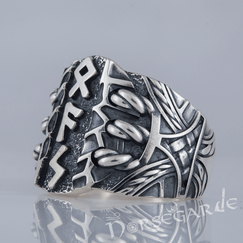 Handcrafted Stoic Runes Ring - Sterling Silver - Norsegarde