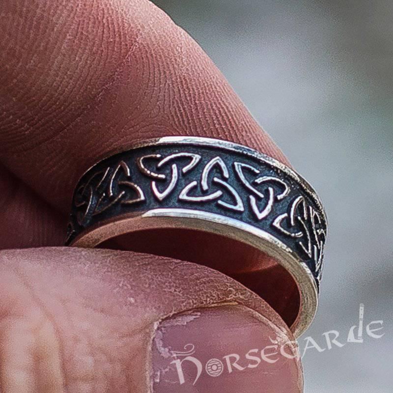 Handcrafted Triquetra Band - Sterling Silver - Norsegarde
