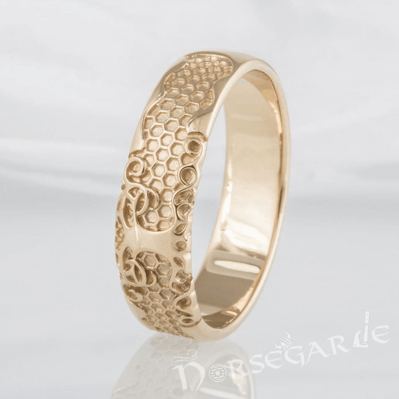 Handcrafted Yggdrasil Patterned Band - Gold - Norsegarde