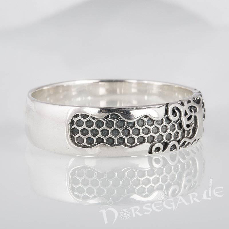 Handcrafted Yggdrasil Patterned Band - Sterling Silver - Norsegarde