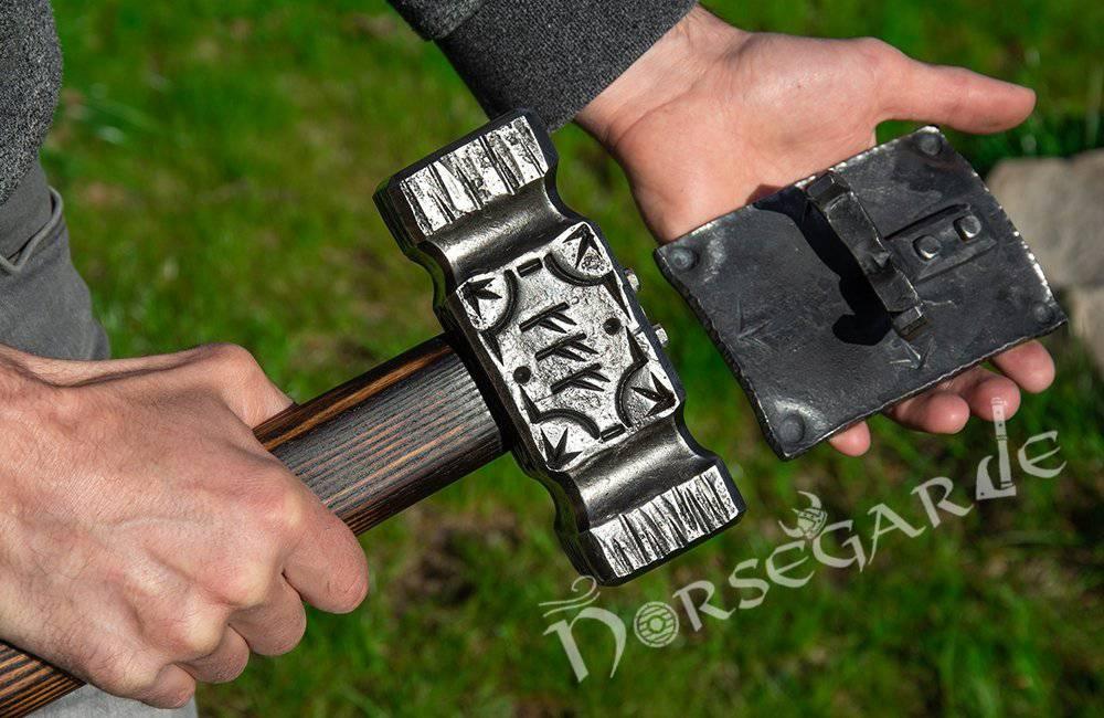 Handforged Nordic Blacksmith Hammer 'Wealthmaker' - Norsegarde